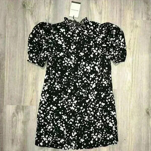NWT Who What Wear Ruffle High Neck Short Sleeve Black White Shift Dress Size S